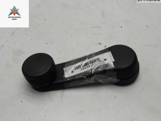 ручка стеклоподъемника Volkswagen Golf 3 поколение 1997, 1.4 л., бензин, МКПП, синий, хетчбэк 5 дв., 1H0837581