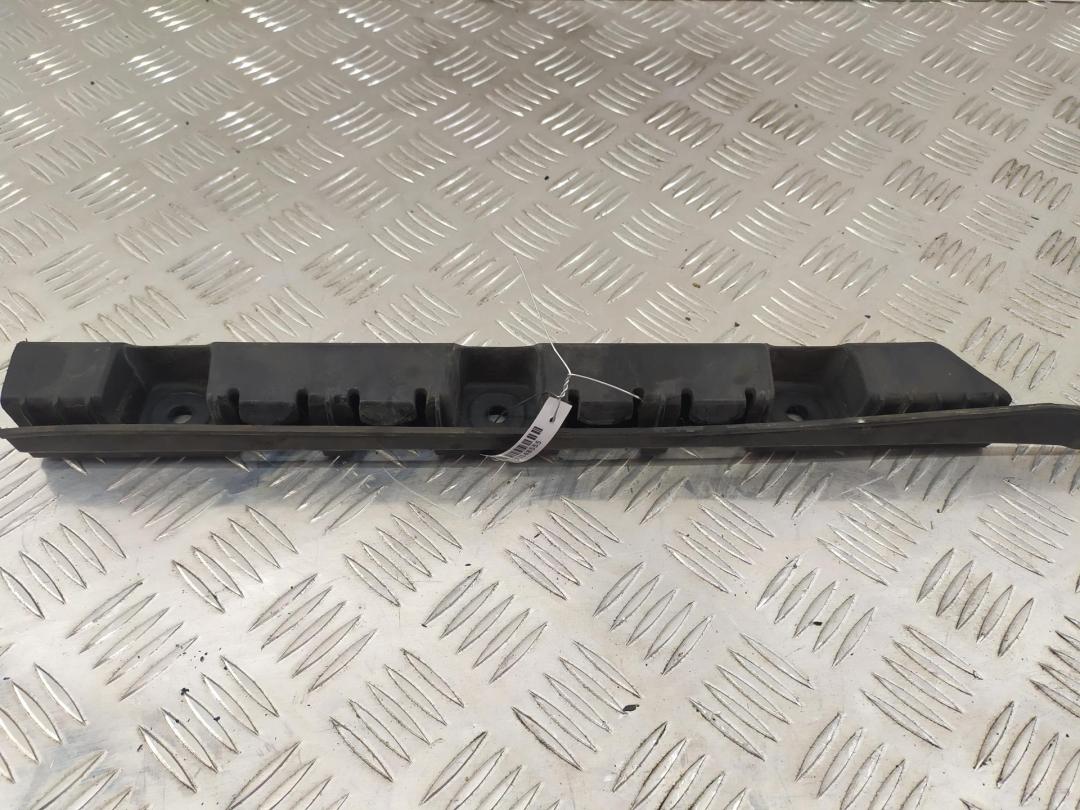 кронштейн заднего бампера BMW X3 E83 2004, 3.0 л., бензин, АКПП, серый, внедорожник 5 дв., 3400953 - фото №1