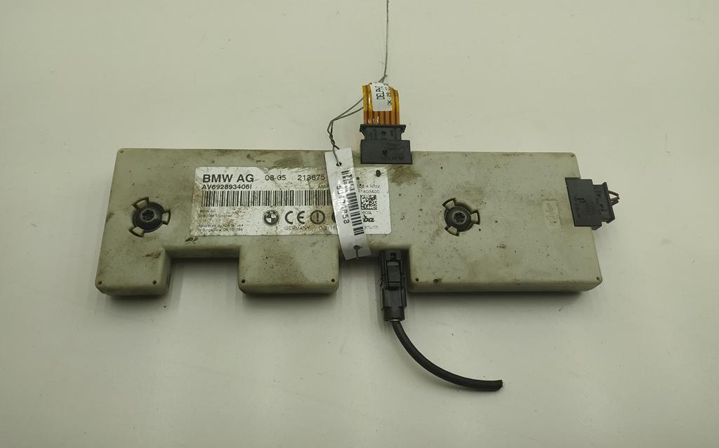 усилитель антенны BMW 3 E90/E91/E92/E93 2005, 2.0 л., бензин, МКПП, серый, седан, 6928934