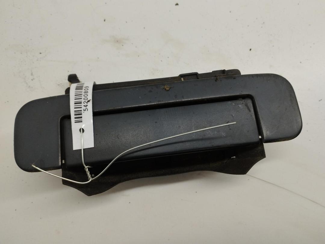 ручка наружная задняя правая Audi A4 B5 1995, 1.8 л., Ti, бензин, МКПП, синий, седан, 4A0839206D