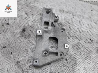 кронштейн генератора Volkswagen Touran 1 поколение [рестайлинг] 2007, 2.0 л., бензин, МКПП, чёрный, минивэн, 06F903143F, BSX