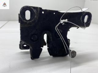 замок капота Audi A4 B5 1996, 1.8 л., бензин, МКПП, чёрный, универсал, 8D0823509C