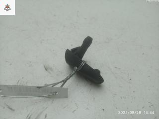 форсунка омывателя лобового стекла Volkswagen Transporter T4 1998, 2.5 л., дизель, МКПП, белый, микроавтобус, 191956985