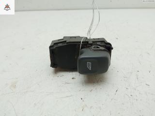 кнопка стеклоподъемника заднего правого Volvo V70 2 поколение 2000, 2.4 л., бензин, АКПП, красный, универсал, 9472275