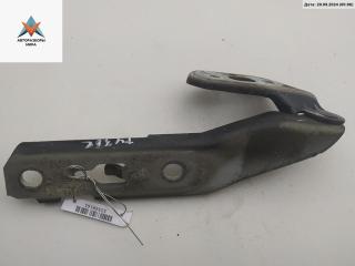 петля капота правая Audi A6 4F/C6 2004, чёрный, седан, 4F0823302