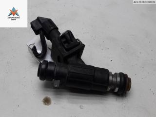 форсунка Volkswagen Polo 3 поколение 1998, 1.4 л., бензин, МКПП, синий, хетчбэк 5 дв., 030906031E