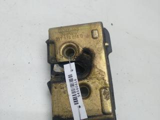 замок двери задней правой Volkswagen Passat B3 1992, 1.8 л., бензин, МКПП, синий, универсал, 357839016D