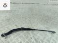 Щеткодержатель (поводок стеклоочистителя) передний Audi A8 D2/4D 1996, 4.2 л., бензин, АКПП, серый, седан, 4D1955408B - фото №2