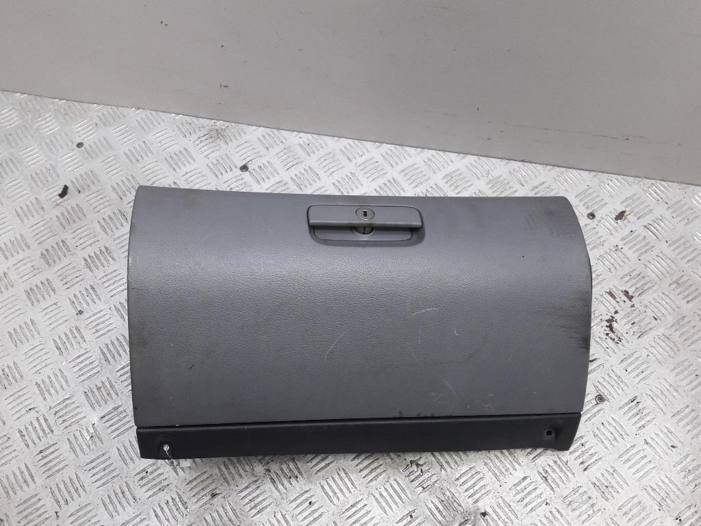 бардачок Skoda Octavia mk1 (A4 1U) 2000, 2.0 л., бензин, МКПП, серый, универсал, 1U1857097C