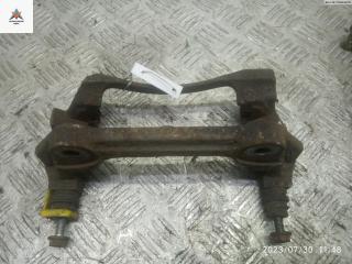 скоба суппорта Renault Trafic 3 поколение 2015, 1.6 л., дизель, МКПП, белый, микроавтобус