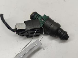 форсунка Audi A3 8L 1999, 1.6 л., бензин, МКПП, чёрный, хетчбэк 3 дв., 037906031AA