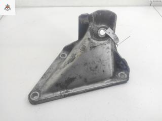 кронштейн двигателя BMW 5 серия E60/E61 2004, 2.5 л., дизель, МКПП, чёрный, седан, 6761149