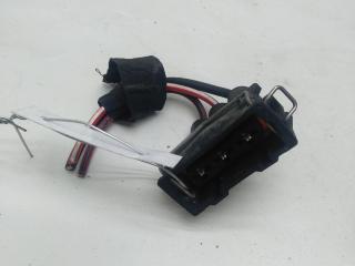 разъем (фишка) проводки Volkswagen Passat B4 1994, 1.8 л., бензин, МКПП, серый, седан, 357831952