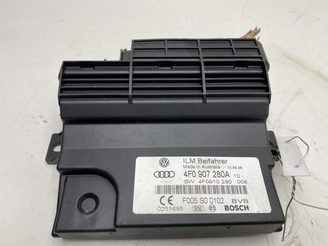 Блок управления BCM (Body Control Module) Audi A6 4F/C6 2006, 2.7 л., дизель, АКПП, серый, универсал, 4F0907280A - фото №1