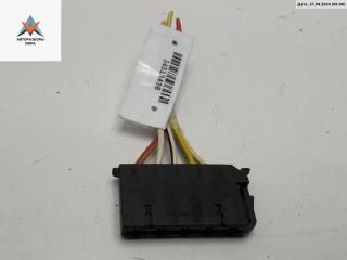 разъем (фишка) проводки Volkswagen Golf 3 поколение 1995, 1.8 л., бензин, МКПП, синий, универсал, 1H0953637