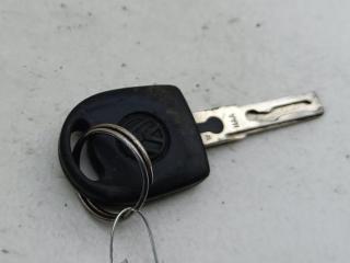 ключ-карта Volkswagen Passat B5 1999, 1.6 л., бензин, МКПП, синий, универсал