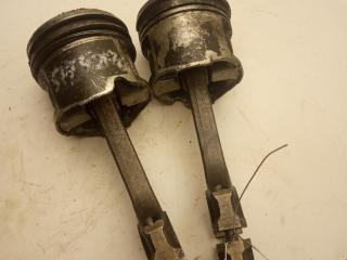 поршень Volvo S40 2 поколение [рестайлинг] 2010, 2.0 л., дизель, МКПП, чёрный, универсал, 8653658