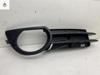 заглушка (решетка) в бампер Audi A3 8P/8PA [рестайлинг] 2005, 2.0 л., дизель, МКПП, серый, хетчбэк 5 дв., 8P4807682B