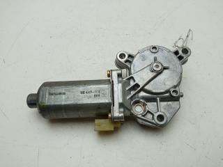 моторчик стеклоподъемника передний левый Volvo 850 1996, 2.5 л., АКПП, универсал, 0130821604