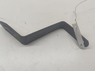 кронштейн (крепление) Audi A6 4B/C5 [рестайлинг] 2002, 2.5 л., дизель, АКПП, чёрный, универсал, 4B0951229E