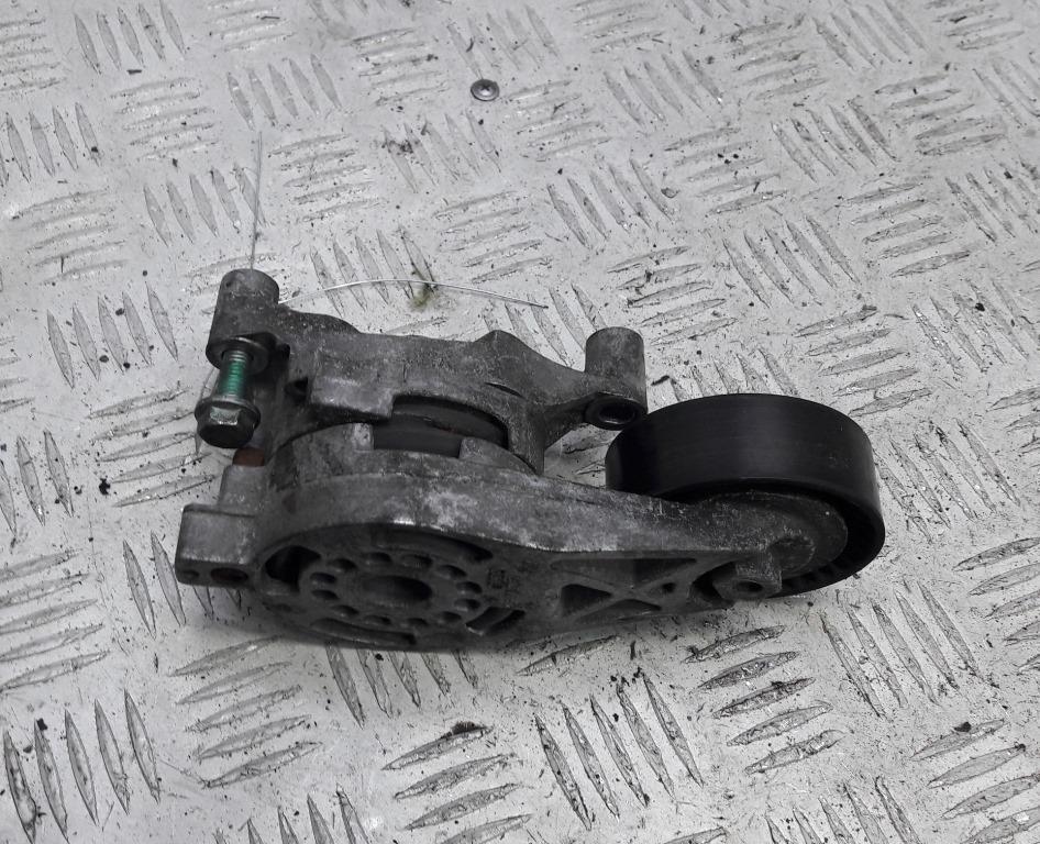 механизм натяжения ремня, цепи Volkswagen Passat B6 2005, 2.0 л., бензин, МКПП, чёрный, универсал - фото №1