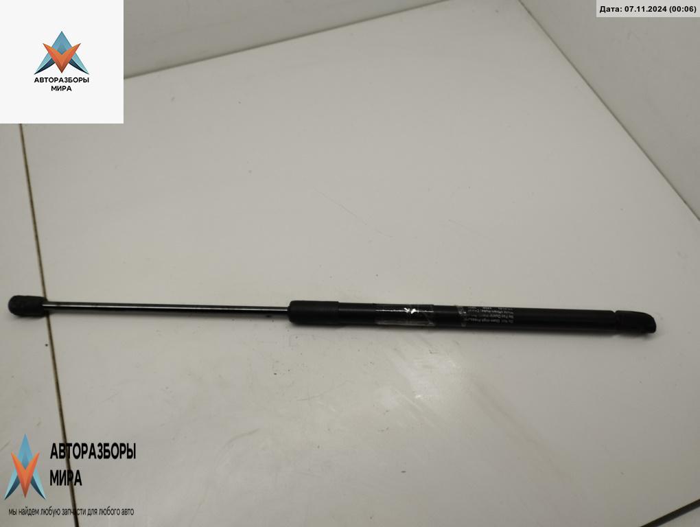 амортизатор капота Audi A8 D2/4D 1996, седан, 3202 - фото №1