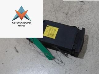 кнопка (выключатель) Audi A4 B5 1995, 1.8 л., Ti, бензин, МКПП, серый, седан