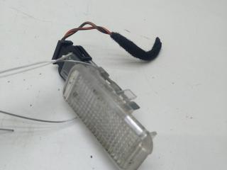 фонарь салона (плафон) Volkswagen Passat B5 1998, 1.8 л., бензин, МКПП, красный, универсал, 3B0947415