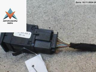 кнопка аварийной сигнализации Volkswagen Polo 4 поколение 2004, 1.9 л., дизель, МКПП, серый, хетчбэк 3 дв., 6Q0953235A