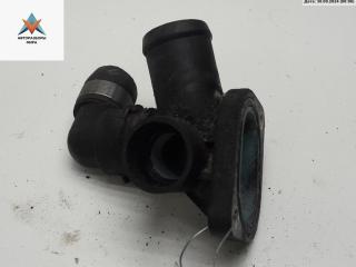 фланец (тройник) системы охлаждения Volkswagen Passat B5 1998, 1.6 л., бензин, МКПП, синий, универсал, AHL