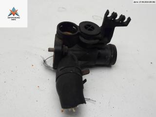 фланец (тройник) системы охлаждения Volkswagen Golf 3 поколение 1995, 1.8 л., бензин, МКПП, синий, универсал