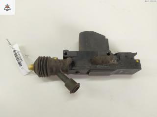 активатор (привод) замка двери BMW 7 серия E32 1989, 3.0 л., бензин, МКПП, чёрный, седан, 1389071