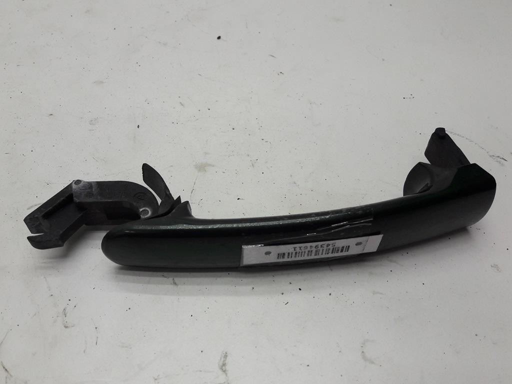 ручка наружная задняя правая Volkswagen Passat B5 1998, 1.6 л., бензин, МКПП, зелёный, универсал, 3B0837207