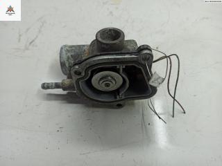 корпус термостата Mercedes-Benz Vito-1 W638 2001, 2.2 л., дизель, МКПП, красный, микроавтобус, 6112030575