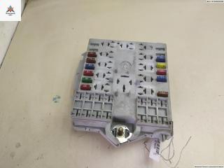 блок предохранителей Fiat Punto 2 поколение [рестайлинг] 2004, 1.2 л., бензин, МКПП, серый, хетчбэк 3 дв., 46835593