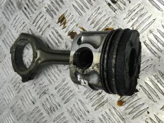 поршень Audi A6 4B/C5 1999, 2.5 л., дизель, МКПП, синий, седан