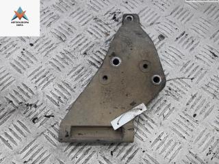 кронштейн гидроусилителя Volkswagen Passat B3 1990, 1.8 л., бензин, МКПП, зелёный, универсал, ADZ