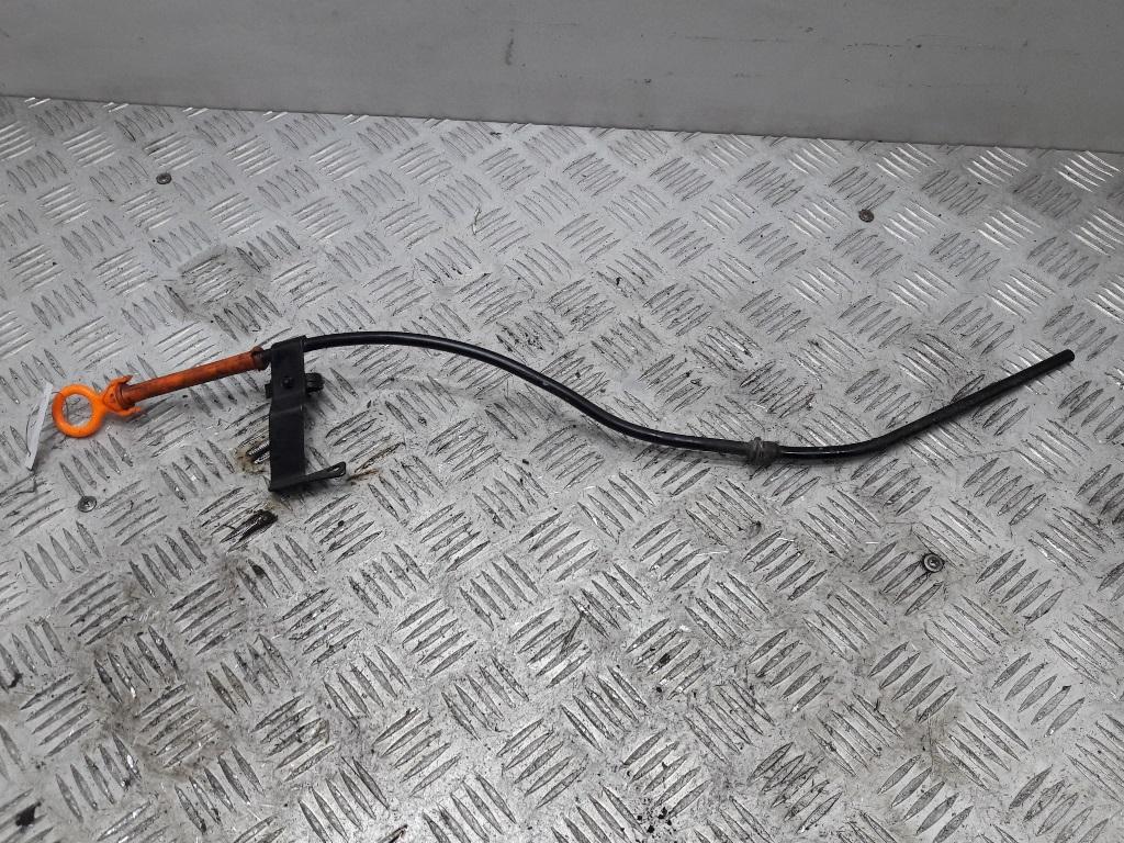 щуп двигателя Volkswagen Golf-4 2001, 1.4 л., бензин, МКПП, серый, хетчбэк 3 дв.