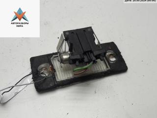 подсветка номера Volkswagen Golf 4 поколение 1999, 2.0 л., бензин, МКПП, синий, универсал, 1J5943021