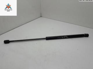 амортизатор крышки багажника (3-5 двери) Volkswagen Golf 3 поколение 1995, 1.4 л., бензин, МКПП, синий, хетчбэк 5 дв., 1H6827550A