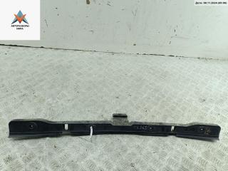 кронштейн заднего бампера Volkswagen Golf 5 поколение 2004, 1.4 л., бензин, МКПП, чёрный, хетчбэк 5 дв.