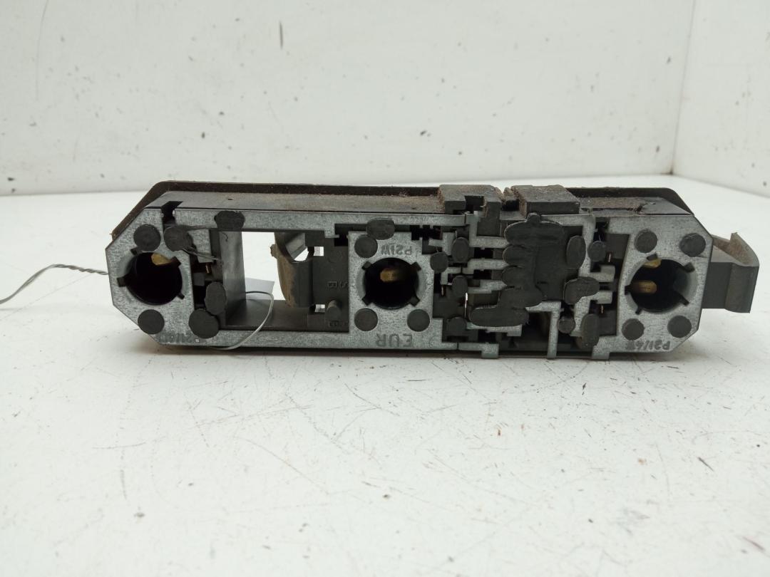 Плата фонаря заднего правого Volvo V70 1 поколение 1999, 2.4 л., бензин, МКПП, чёрный, универсал, 3512419 - фото №1