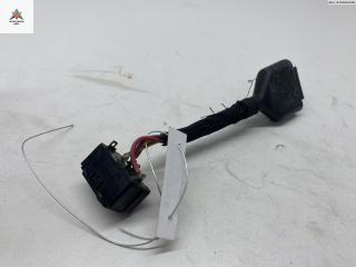 кнопка центрального замка Audi A4 B5 1997, 1.6 л., бензин, МКПП, серый, седан, 8D0962107