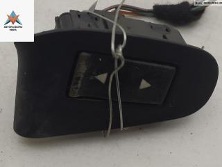 кнопка стеклоподъемника переднего правого Fiat Stilo 1 поколение 2003, 1.2 л., бензин, МКПП, красный, хетчбэк 5 дв.