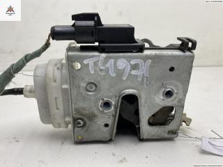 замок двери передней правой Audi A3 8L 1997, 1.9 л., дизель, МКПП, жёлтый, хетчбэк 3 дв.