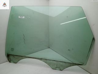 форточка задняя правая Volvo S40 2 поколение [рестайлинг] 2008, 2.0 л., дизель, МКПП, жёлтый, универсал