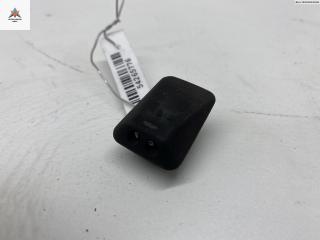 форсунка омывателя лобового стекла Audi A4 B5 1997, 1.6 л., бензин, МКПП, серый, седан, VD4