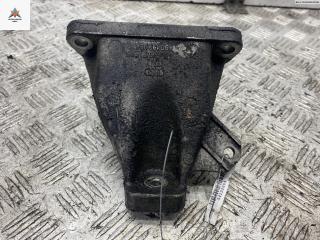 кронштейн двигателя Audi A6 4B/C5 2000, 2.5 л., дизель, АКПП, чёрный, универсал, 4B0199308