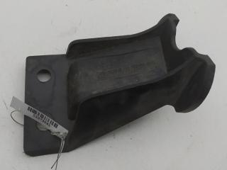 кронштейн заднего бампера BMW 3 серия E36 1996, 1.6 л., бензин, АКПП, зелёный, хетчбэк 3 дв., 8146095