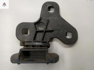 кронштейн переднего бампера BMW 7 серия E38 1997, 2.5 л., дизель, АКПП, зелёный, седан, 8230513